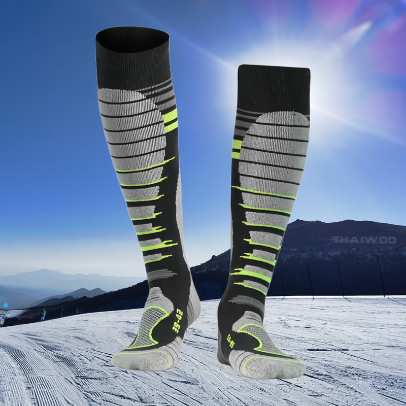 メリノウールスキーソックス寒い天候用ソックス男性女性用スノー - Sock Garter Men のレビューと価格