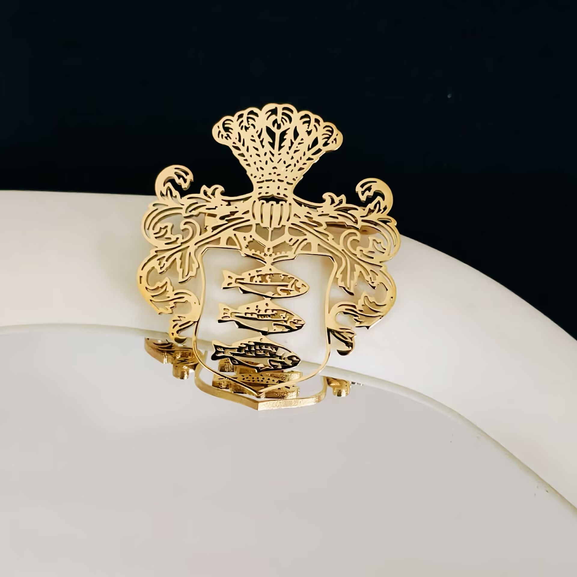 カスタムステンレス鋼ブローチラペルピン、パーソナライズロゴ写 - Tuxedo Lapel Pin のレビューと価格