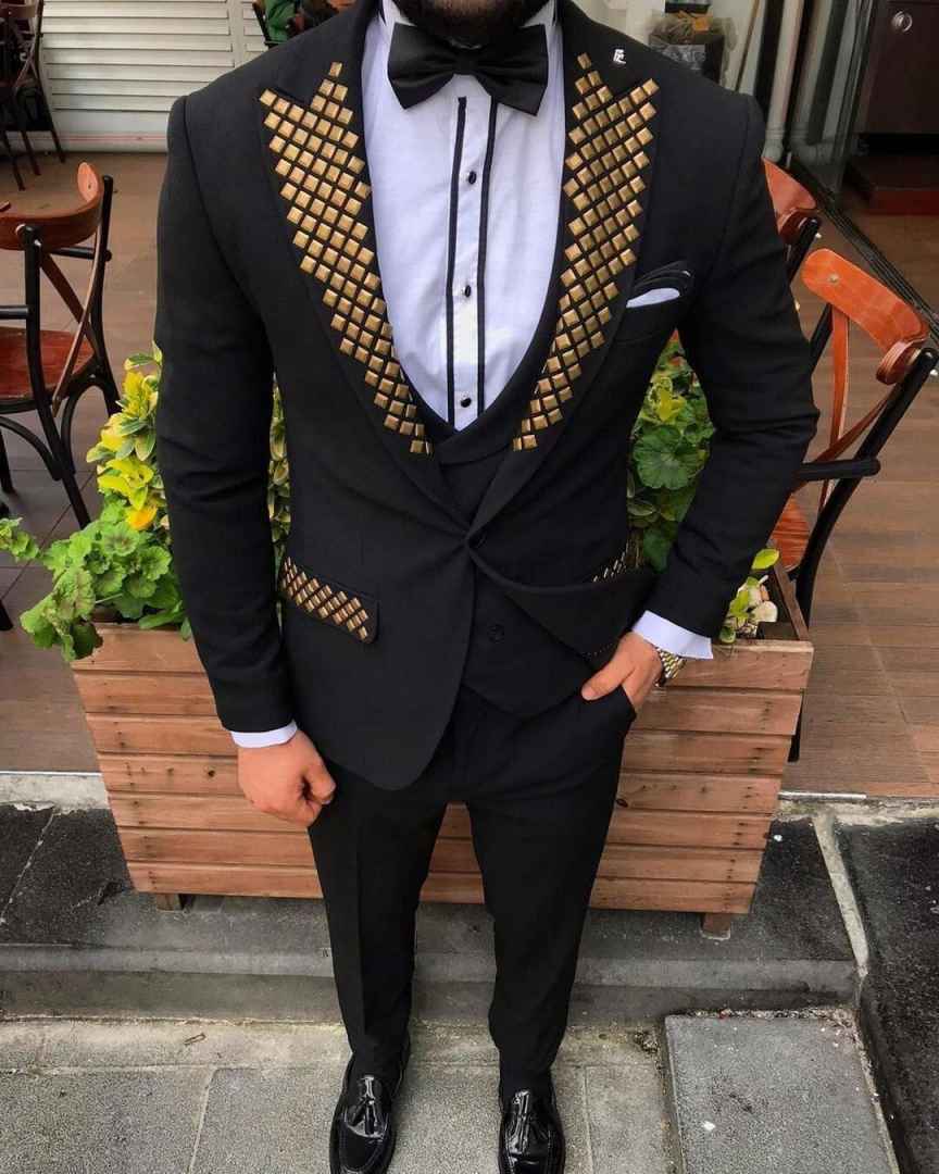 現代男性タキシードビーズ付きピークドラペルウェディングスーツ - Men Formal Wear Modern のレビューと価格